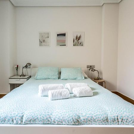 א-קורוניה Apartamento En Primera Linea De Playa Riazor מראה חיצוני תמונה