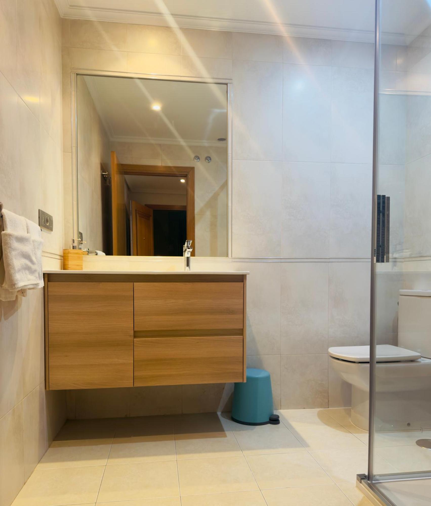 א-קורוניה Apartamento En Primera Linea De Playa Riazor מראה חיצוני תמונה